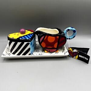 Romero Britto 2009 Creamer Sugar Bowl w/ Lid Matching Tray Pop Art Vintage Heart